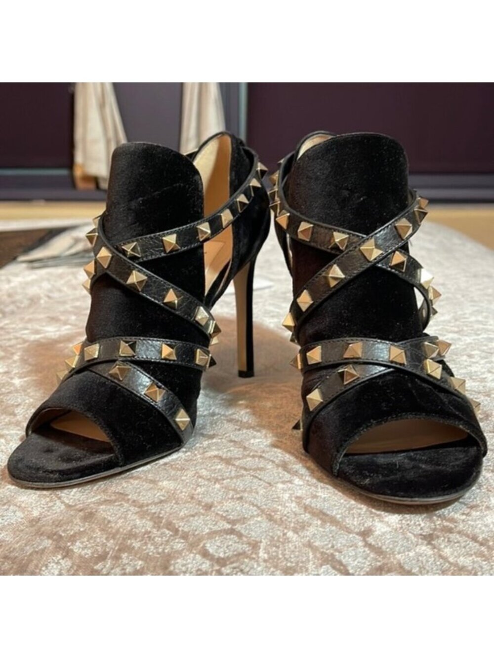 Valentino Garavani Black Velvet Rock stud Peep Toe Heels Size 37